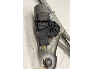 Интеркулер  8200619512   Dacia Duster 