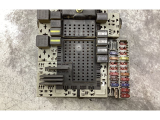 Блок предохранителей  9162316, 160074001   Volvo V70    