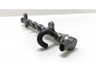 Топливная рампа 03L130089J Audi Q3 8U 2.0 для двигателя CFGC