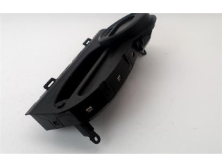 Панель приборов 8200725330 Renault Twingo II