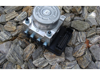 Jednotka ABS 6895503 BMW 2 F46 2020
