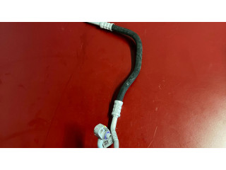 Трубка (трубки)/ шланг (шланги) кондиционера воздуха
