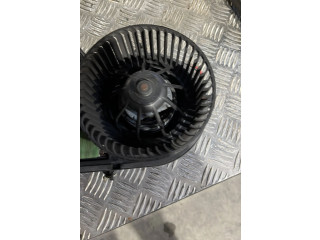 Вентилятор печки 7701049076 Renault Clio II