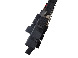 Блок предохранителей 30728008, 518828108 Volvo XC90