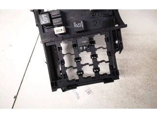 Блок предохранителей 1k0937049m Volkswagen Golf Plus