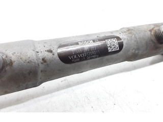 Топливная рампа 31259011, 30777576   Volvo V70  