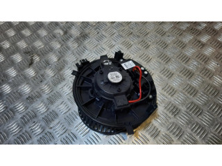 Вентилятор печки 5Q0907521E Audi A3 S3 8V