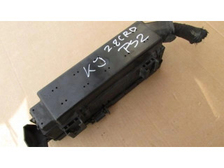 Блок предохранителей Jeep Cherokee III KJ