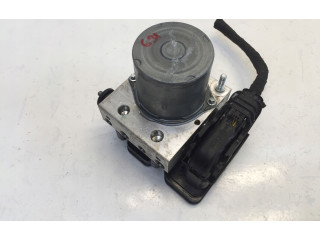 Jednotka ABS 476604302R   Nissan Juke II F16 2021