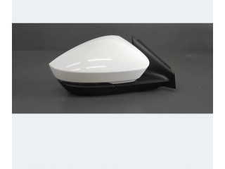 Зеркало электрическое        Skoda Karoq  2017 -  года   