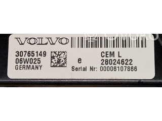 Блок предохранителей 30765149 Volvo S60