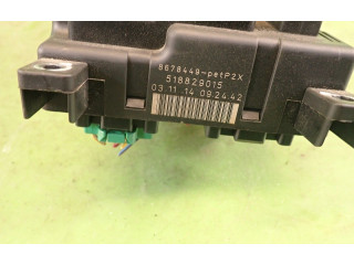 Блок предохранителей  8678449518829015   Volvo V70    