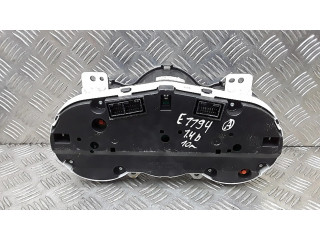 Přístrojová deska  KIA Venga 2010 940011p750  