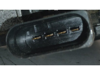 Моторчик дворников     Alfa Romeo Giulietta