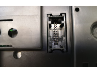 Přístrojová deska BMW 1 E81 E87 2006 1042775, 104277503