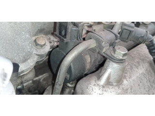 Топливная рампа 0281002507, 24272528   KIA Ceed  