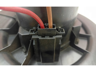 Вентилятор печки       Skoda Fabia Mk1 (6Y)