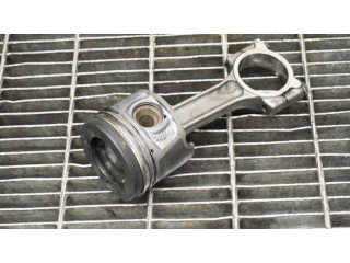 Поршень 120A18001R, 7701475074 Renault Clio IV для дизельного двигателя 1.5