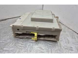 Pojistková skříňka 8273030B61, 703290009 Lexus GS 300 350 430 450H 2008