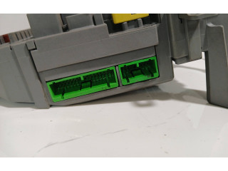 Блок предохранителей A000011 Honda Accord