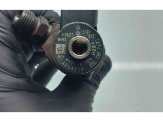 Форсунка 03L130277J    Volkswagen PASSAT B7   