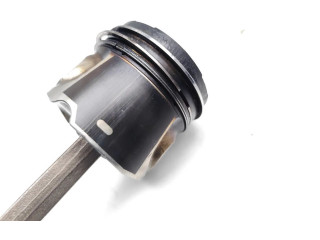 Поршень с шатуном D5204T2 D5204T2 Volvo V70