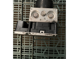 Блок АБС 6851086, 1322120996   BMW  X3 F25  2010 - 2017 года