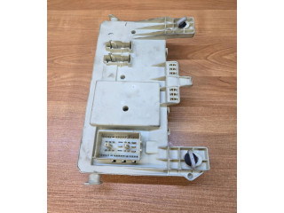 Блок предохранителей 31268178 Volvo C70