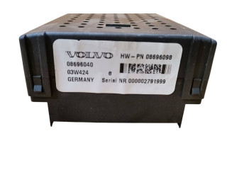 Блок предохранителей 08696098, 08696040   Volvo XC90    