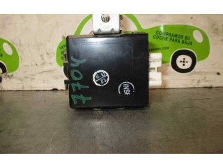 Блок управления 88205FC001 Subaru Forester SF