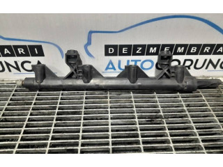 Топливная рампа    Mini Cooper Countryman R60   для двигателя N16B16A