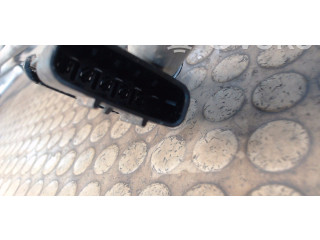 Моторчик дворников 93390344, 06270045    Opel Meriva A