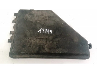 Крышка блока предохранителей 68376   Rover 75    