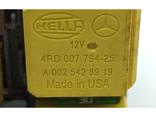 Блок предохранителей A1645403572   Mercedes-Benz R W251    