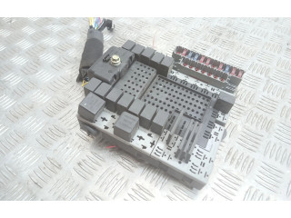 Блок предохранителей 9033027   Volvo S80