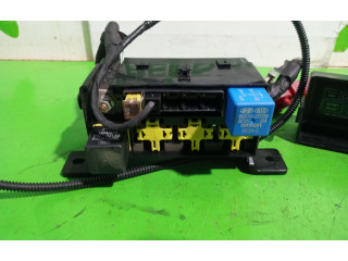 Блок предохранителей 952102E000   KIA Sorento    