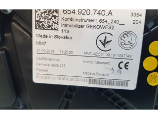Панель приборов 654920740A Skoda Scala