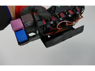 Pojistková skříňka 1405454840 Mercede-Benz S W140 1997