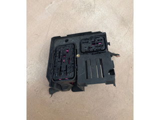 Блок предохранителей  1K0937700A, 1534528   Audi A3 S3 8P    