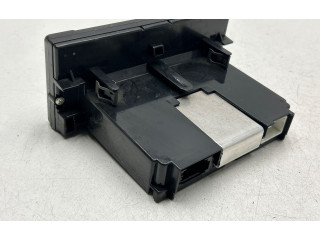 Дисплей    30797719, 69199100   Volvo V50