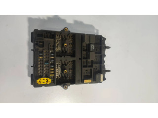 Блок предохранителей 04831433AA   Jeep Grand Cherokee (WJ)    