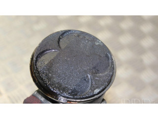 Píst n62b44 BMW 7 E65 E66 pro benzínový motor 4.4