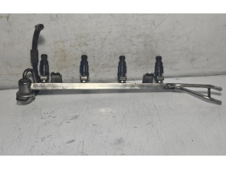 Комплект форсунок 06A133681B Skoda Octavia Mk2 (1Z)