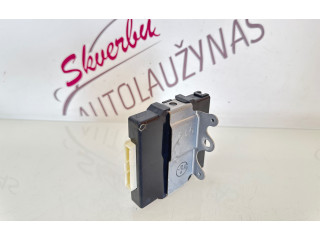 Блок управления редуктора коробки передач (раздатки) 8963042010, 0795009191   Toyota RAV 4 (XA30)