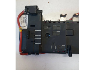 Блок предохранителей 31337183 Volvo S60