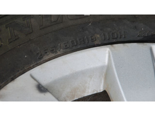 Přístrojová deska Mitsubishi Pajero 2004 200KM