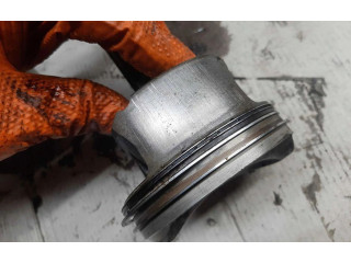 Поршень с шатуном Audi Q5 SQ5