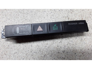 Включатель аварийных фонарей