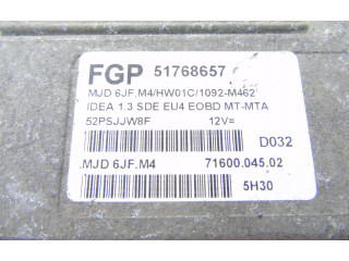 Блок управления двигателя 51768657   Fiat Idea