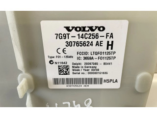 Блок предохранителей  30765624AE, 30765624AE   Volvo V70    